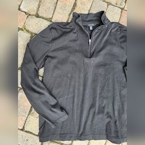 Banana Republic Men's Black Quarter Zip. Size Lg EUC